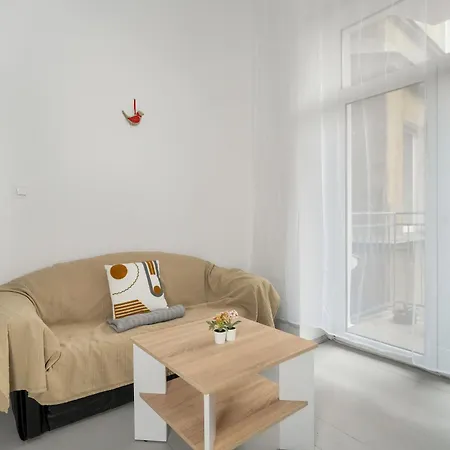 Eleganckie I Stylowe Niedaleko Rynku W Poznaniu By Renters *