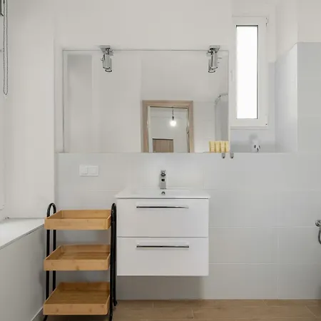Eleganckie I Stylowe Niedaleko Rynku W Poznaniu By Renters
