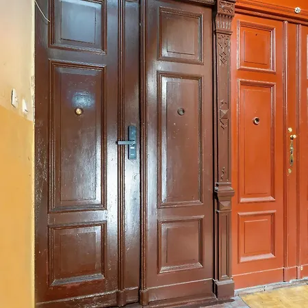 Apartament Eleganckie I Stylowe Niedaleko Rynku W Poznaniu By Renters *